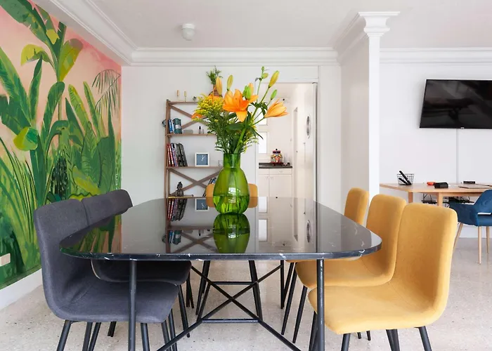 "the Palms Apartment" 4 Bedroom Remote Workers Paradise Apartamento